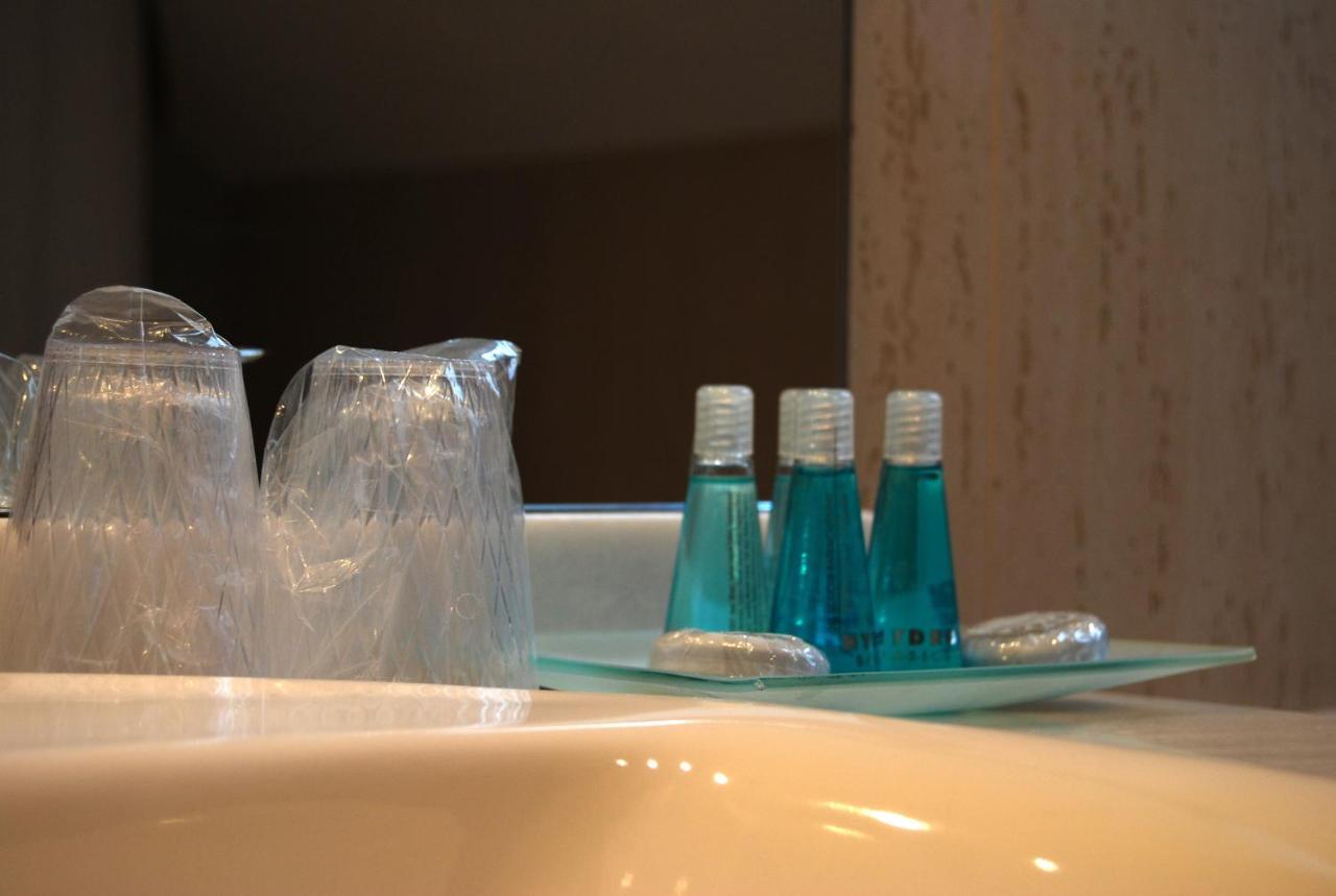 Hotel Mieres Del Camino エクステリア 写真